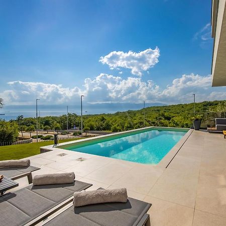 Villa Ameli Apartment With Swimming Pool Rijeka Exterior foto